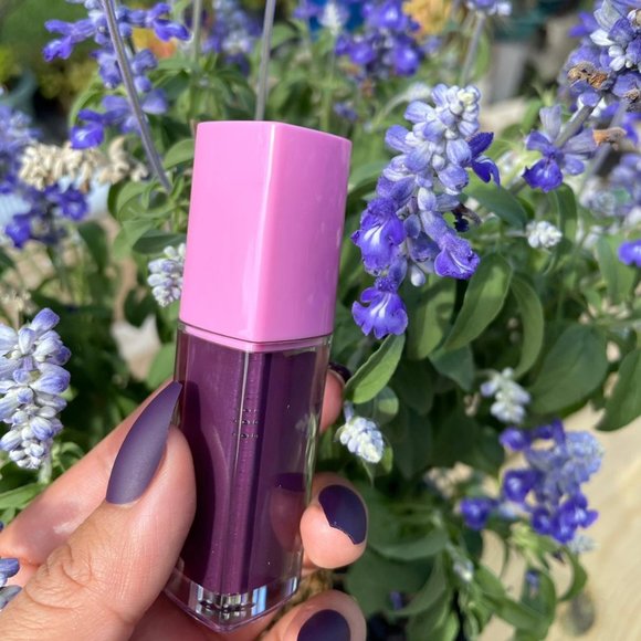 Trixie Back to the Fuchsia - Synth Gloss 💜 💜 - Picture 3 of 9